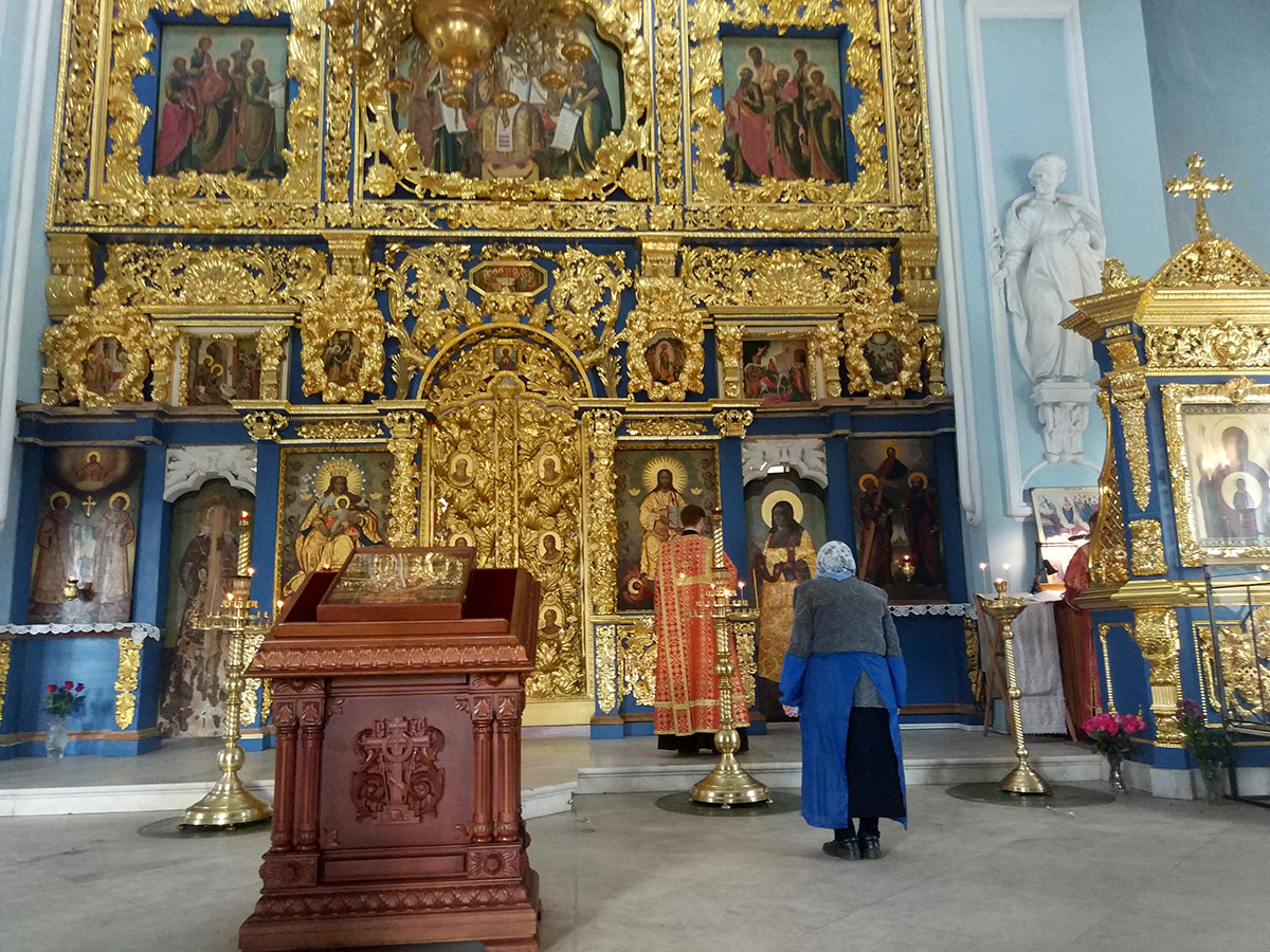 Церковь Знамения Пресвятой Богородицы в Дубровицах