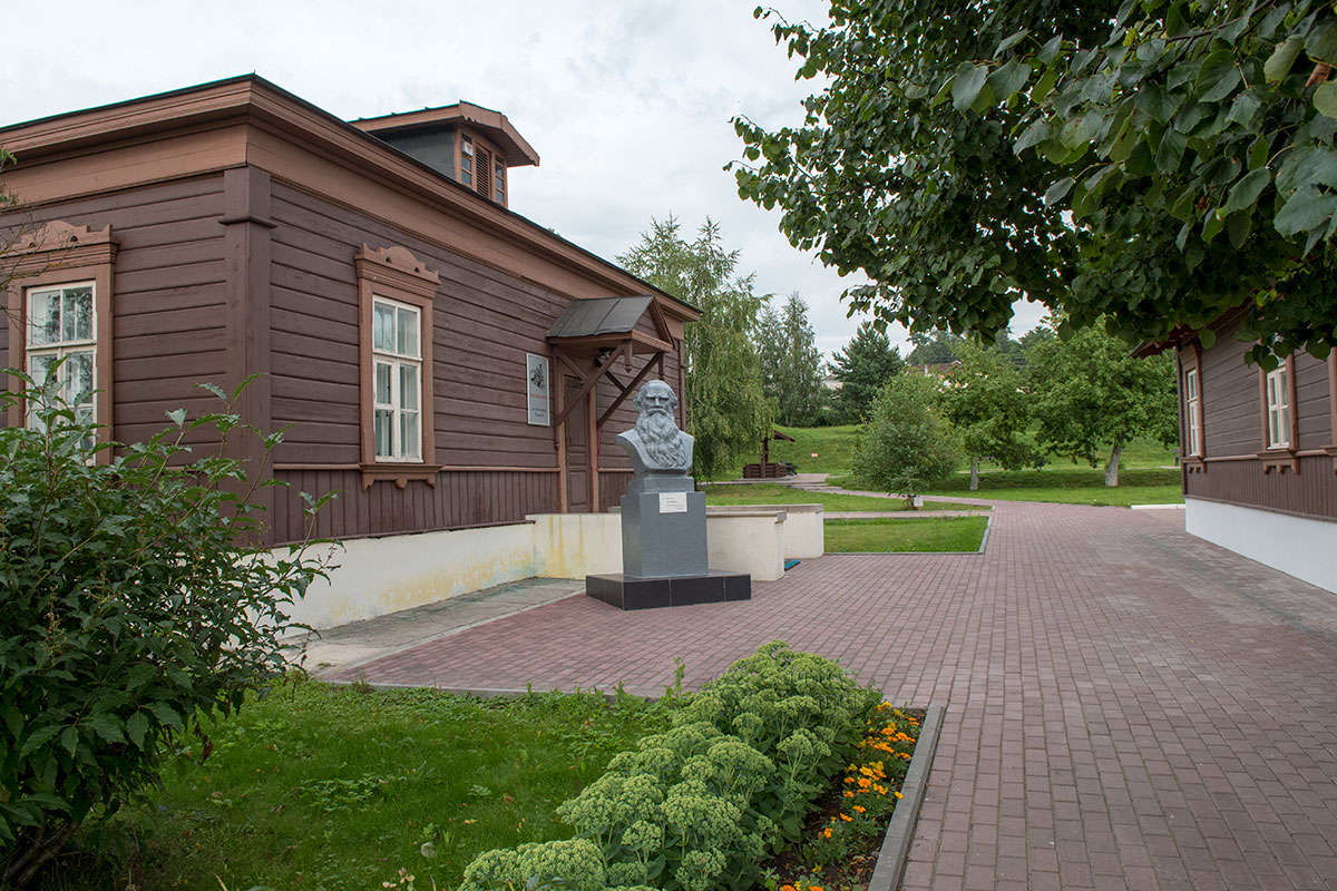 Козлова Засека