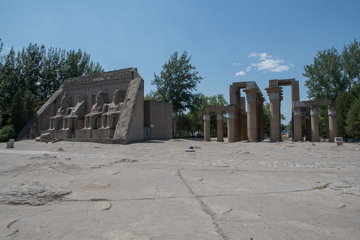 Пекинский парк Мира (World Park)