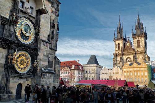 Prague-astronomical-clock2.jpg