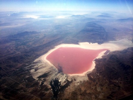 Urmia_Lake.jpg
