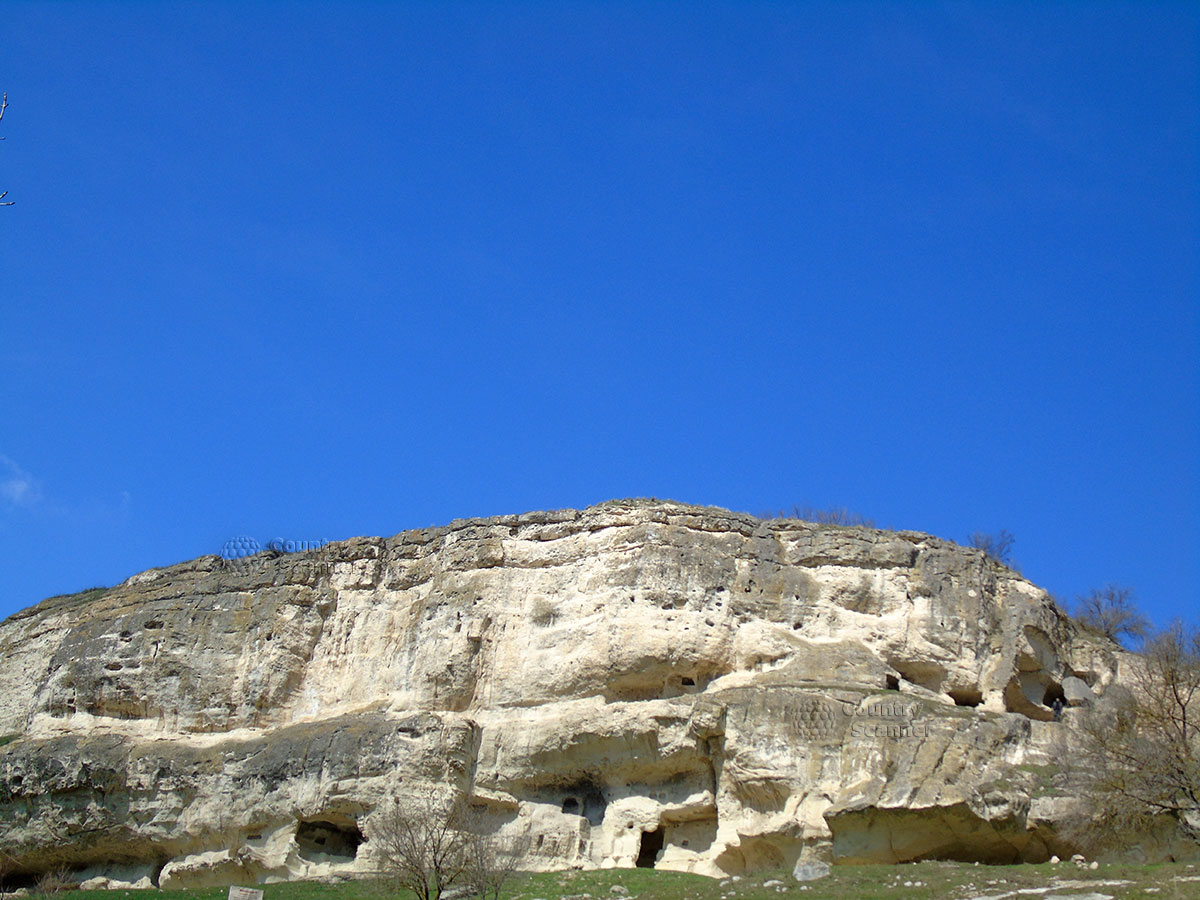 Пещеры Чуфут-Кале.