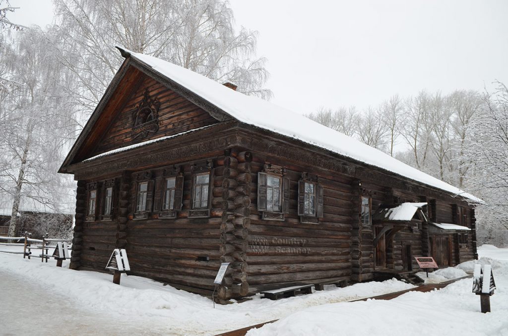 Дом зажиточного лесопромышленника Серова в Костромской слободе.