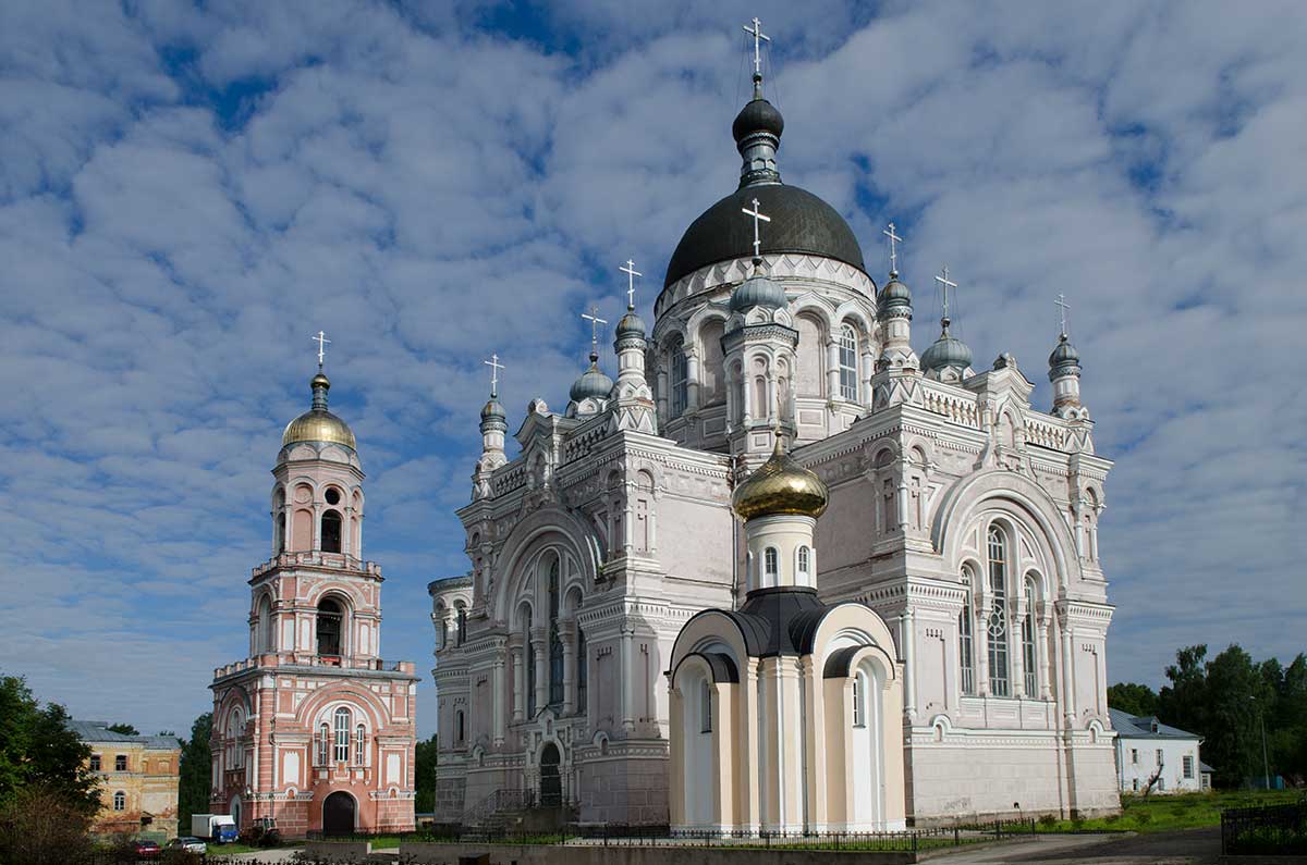 Храмы в вышнем волочке