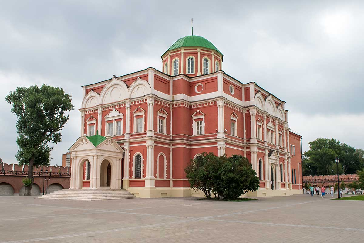 Старый музей оружия в туле