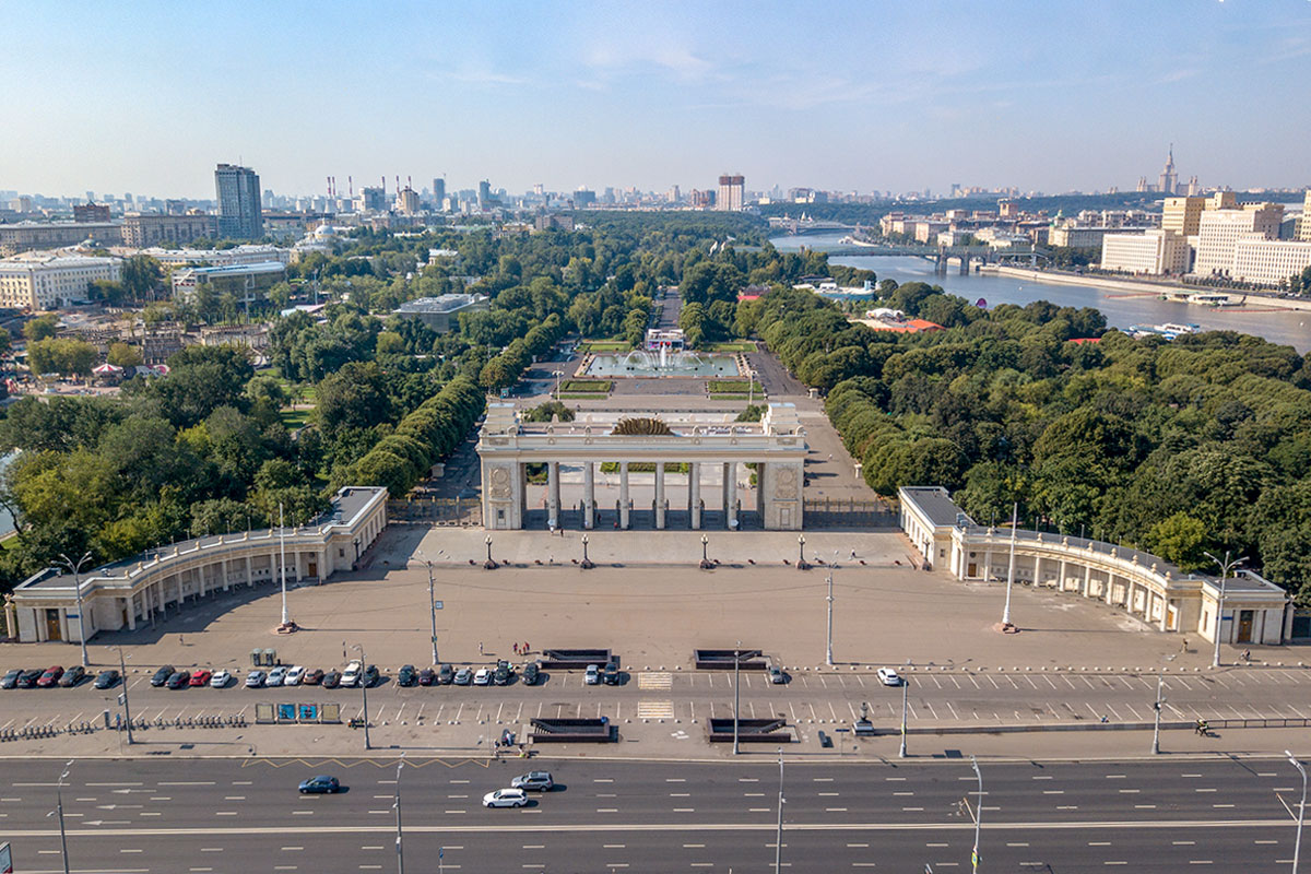 Парк культуры им горького в москве