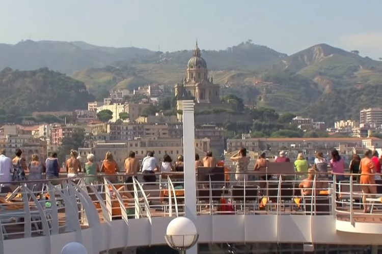 новость 15-04-2019 Круизный туризм и его роль в экономике Испании