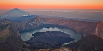 новость 15-04-2019 Туристическая тропа на горе Ринджани откроется?