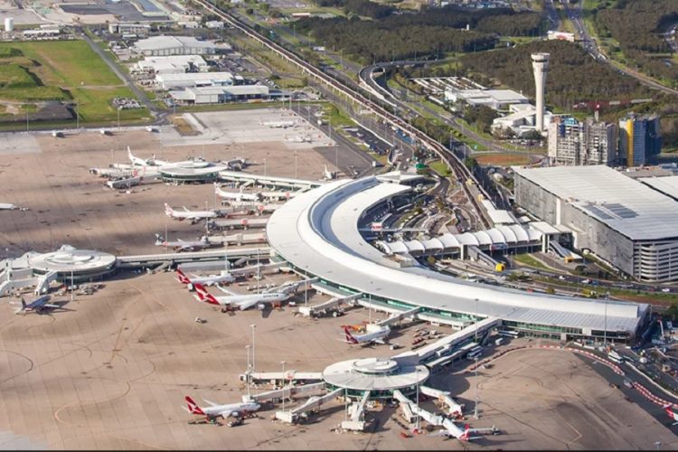 новость 30-04-2019 Огромные очереди наблюдались в аэропортах Австралии