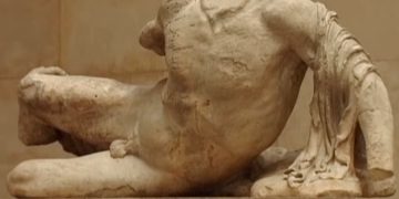 Греция призывает Британский музей вернуть скульптуры Парфенона