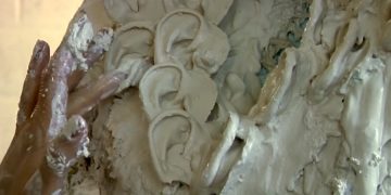 В Гонконге впервые проходит выставка новых скульптур Альтмейда