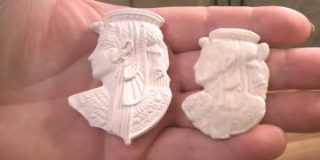 Аэропорт Синьхуа начал кампанию против продажи слоновой кости