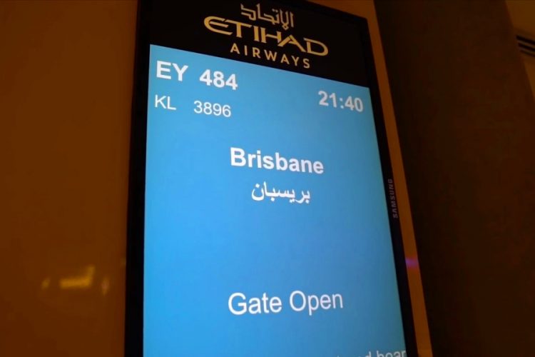 Etihad Airways снимает экраны развлечений в самолетах