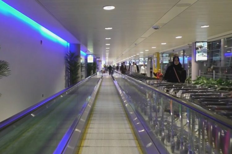 Серию новых библиотек открыли в аэропорту Абу-Даби