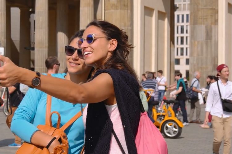 Новый сервис предлагает разделить поездку в аэропорт или отель