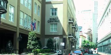 Музей искусств Нового Орлеана предлагает выставку Paper Revolutions