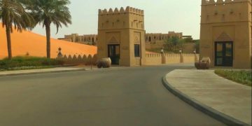 Qasr Al Sarab Desert признали лучшим отелем в мире