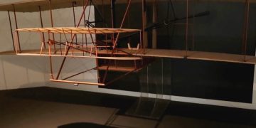 Музей Королевских ВВС отмечает увеличение турпотока после реконструкции