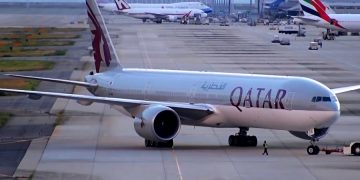 Qatar Airways обучает инженеров в виртуальной реальности