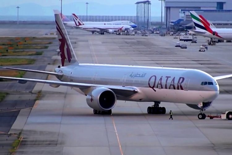 Qatar Airways обучает инженеров в виртуальной реальности