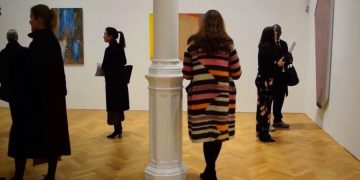 Выставку монументальных скульптур Т. Смита открывает музей Pace Gallery