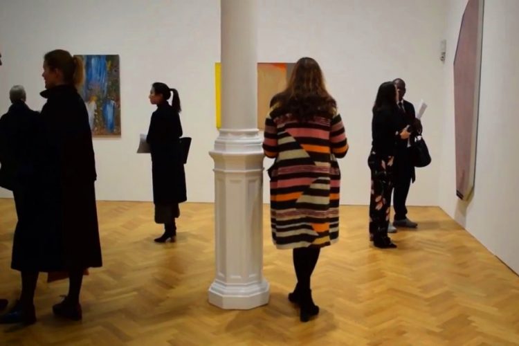 Выставку монументальных скульптур Т. Смита открывает музей Pace Gallery