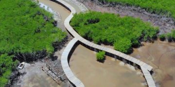 Строительство комплекса на острове Фиджи прекратили