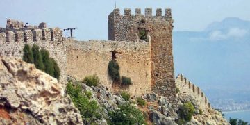 новость 10-05-2019 Исторический замок Хереке скоро откроется для туристов