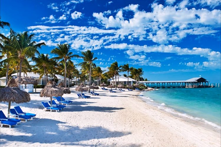 новость 06-05-2019 Роскошный курорт во Флориде-Кис загорелся