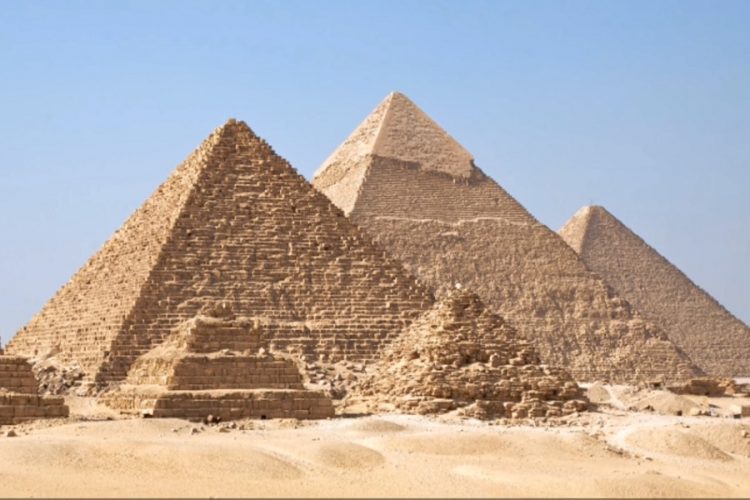 новость 08-05-2019 Власти Египта объявили об обнаружении древних гробниц