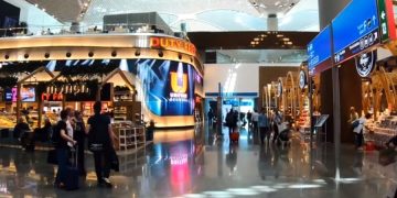 В новом аэропорту Стамбула продают долю - что будет с мега-объектом?