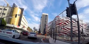 Автомобильный музей Петерсена покажет авто из культовых фильмов