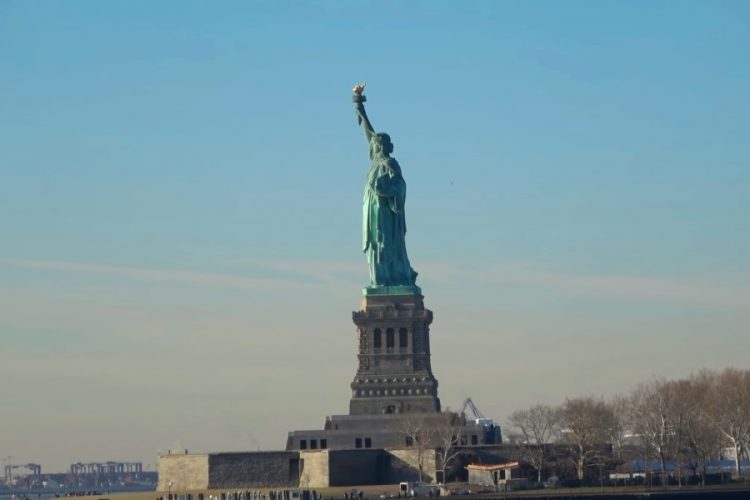 Новый Музей Статуи Свободы открывается 16 мая
