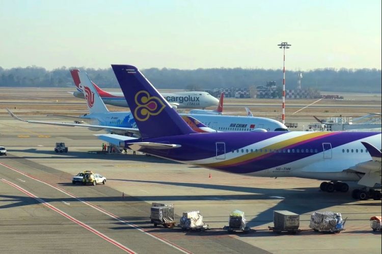 Расширение аэропорта Бристоля может повлиять на здоровье детей