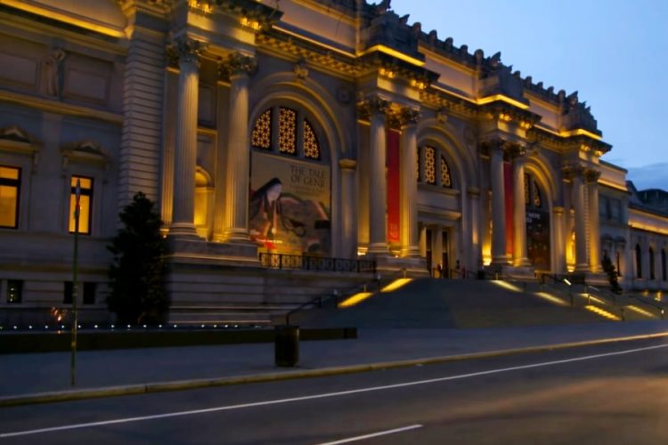 Музей Метрополитен отказался от спонсора из-за скандала на фоне опиоида