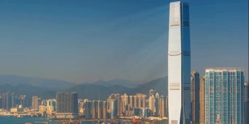 Выставка новых картин Вайзера открылась в Гонконге