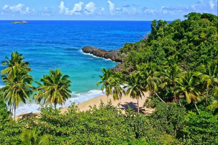 Остров Эльба вернет деньги за отель в дождливые дни