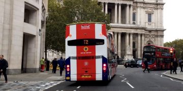 Картины выдающихся российских художников продадут на аукционе в Лондоне