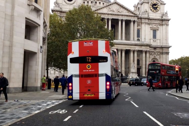 Картины выдающихся российских художников продадут на аукционе в Лондоне