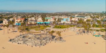 Застройщика из Южной Калифорнии оштрафуют за возведение отеля