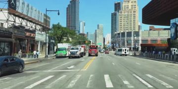 Первую выставку художника Леонардо Дрю открыли в Бруклине