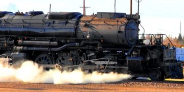 Легендарный паровоз Big Boy предстал после реставрации в США