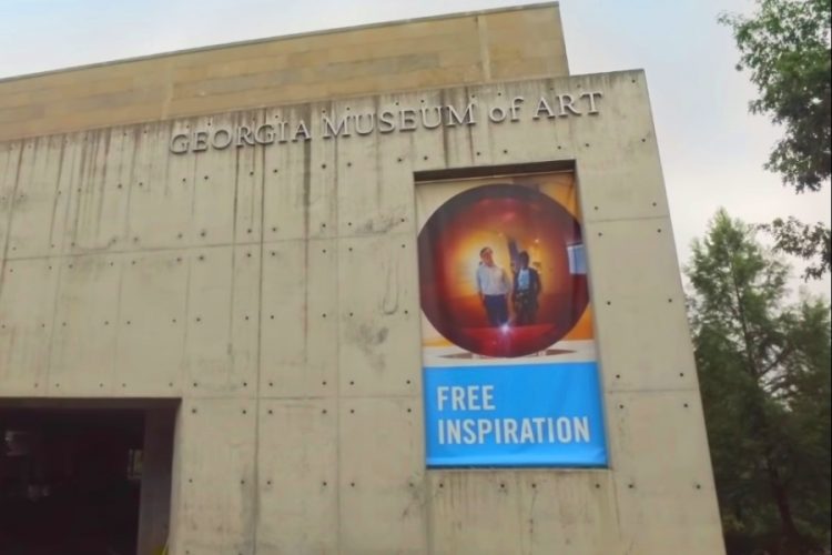 В Музее искусств Джорджии проходит выставка майолики