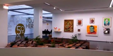 Музей современного искусства Чикаго представляет выставку о возможности слышать друг друга