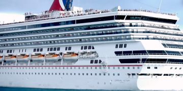 новость 08-06-2019 Carnival Corporation - самая загрязняющая круизная компания