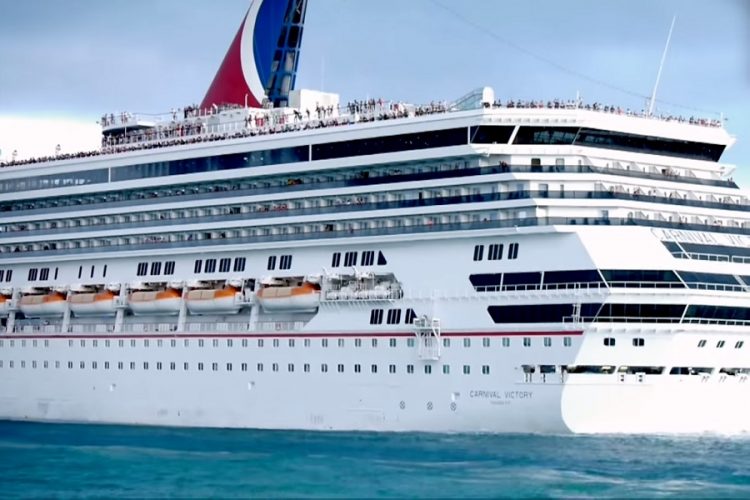 новость 08-06-2019 Carnival Corporation - самая загрязняющая круизная компания