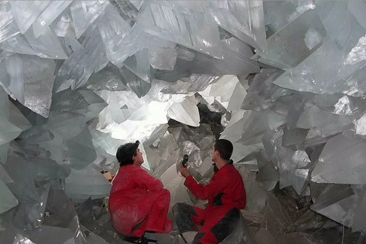 новость 16-06-2019 Подземная пещера, полная кристаллов, откроется для туристов