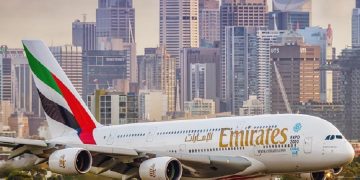 новость 18-06-2019 Emirates представляет экологически чистые бумажные соломинки