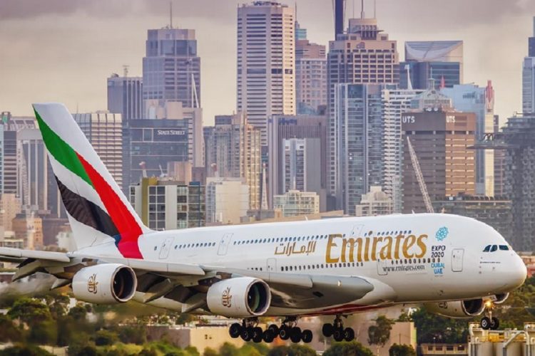 новость 18-06-2019 Emirates представляет экологически чистые бумажные соломинки