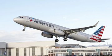 новость 19-06-2019 American Airlines предлагает клиентам доступ спутниковому Wi-Fi